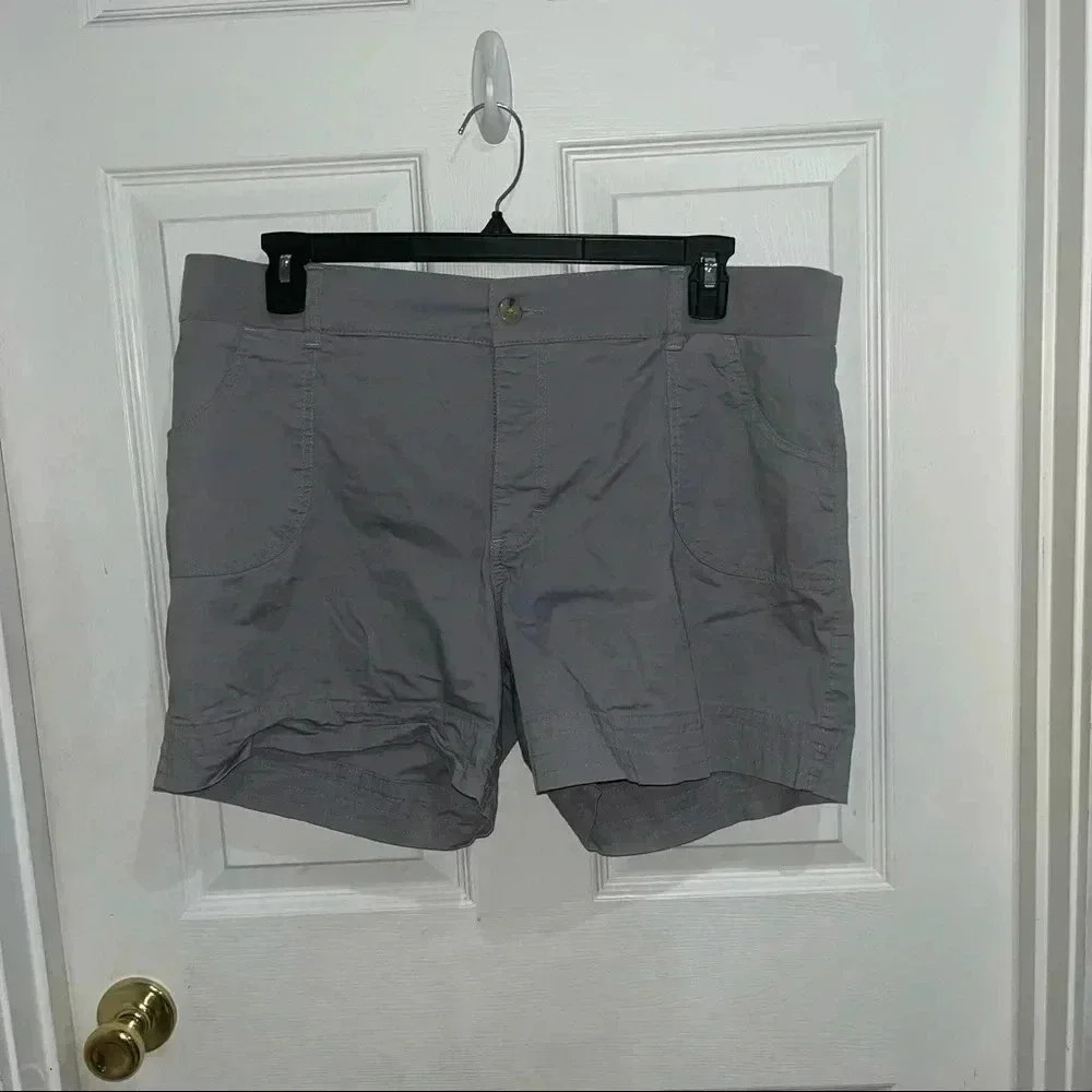 Lee rider midrise shorts/sz18